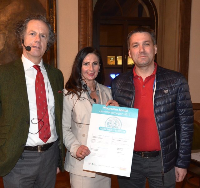 Dres. Brono Pramsohler und Edeltraud Lenhard mit 2. Vizebürgermeister Andreas Unterrieder
