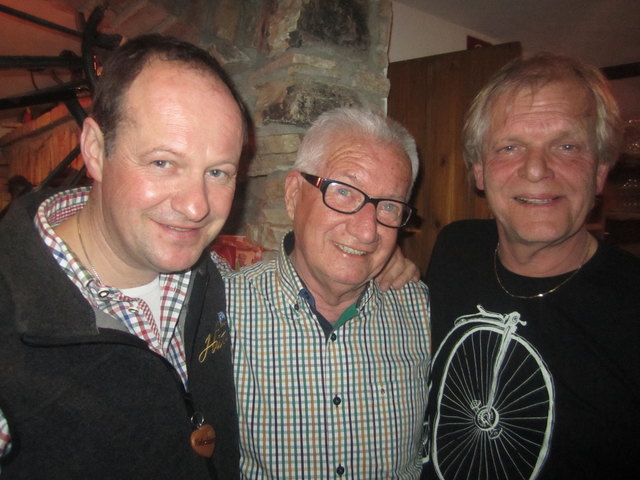Wirt Peter Aschbacher, Faschingspräsident Werner Robinig und Stadtsaal-Chef Erhard Blaßnig (von links)