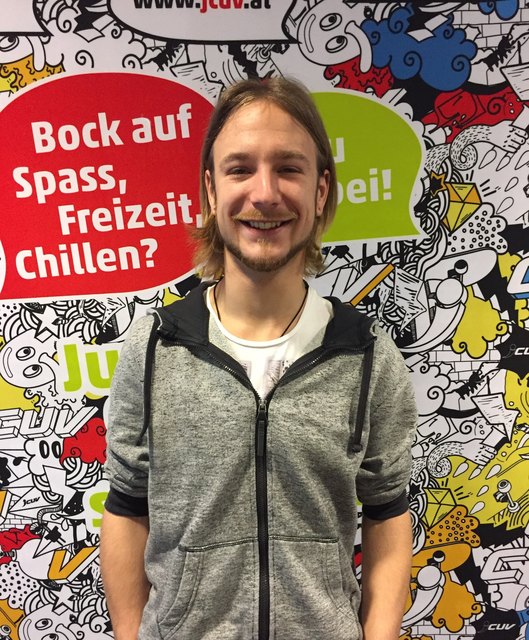 Lukas Lumetsberger leitet den Treffpunkt der Ennser Jugend | Foto: ÖGJ