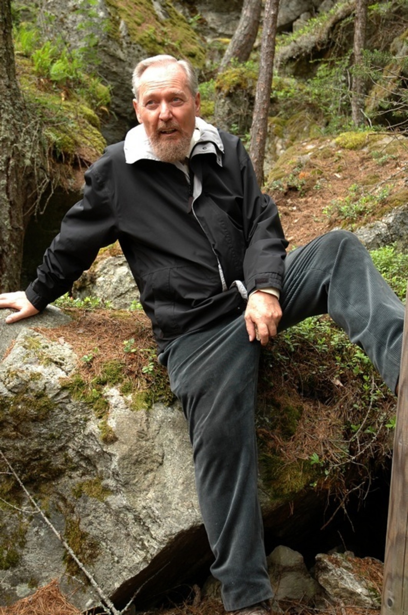 Nachruf auf einen der Begründer des Geoforum in Umhausen, den Geologen Univ. Prof. Dr. Helfried Mostler - Imst
