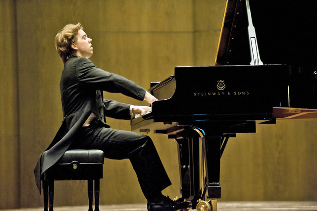 Pianisten Ingolf Wunder wird am kommenden Freitag in der Neue Burg für ein außergewöhnliches Musikerlebnis sorgen | Foto: KK