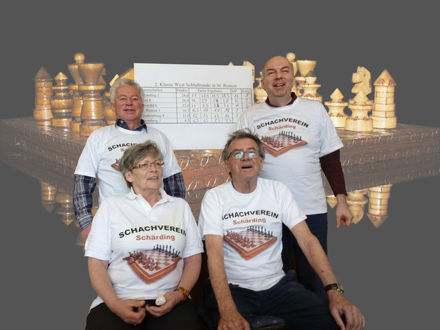 V. l.: Regina Wellhöfer, Peter Neuwirth, Franz Schnell, Hans-Peter Lorenz. | Foto: Schachverein