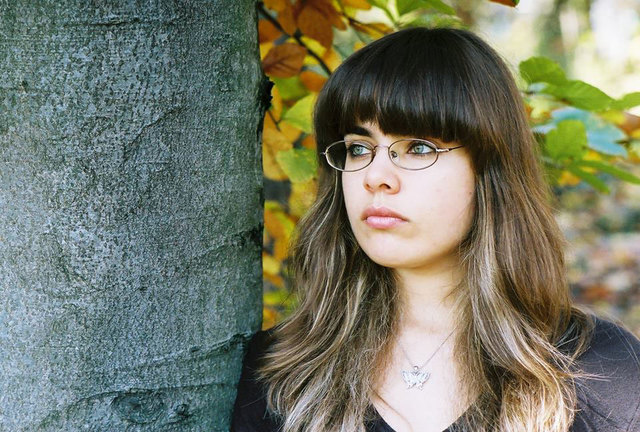 Die TeilnehmerInnen erfahren von Autorin Theodora Bauer Grundlegendes über Schreibprozesse und das Handwerk des Schreibens. | Foto: zVg