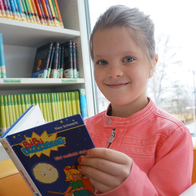 ibi Blocksberg und ihre spannenden Geschichten fesseln Lisa Hirnschrodt. | Foto: BRS