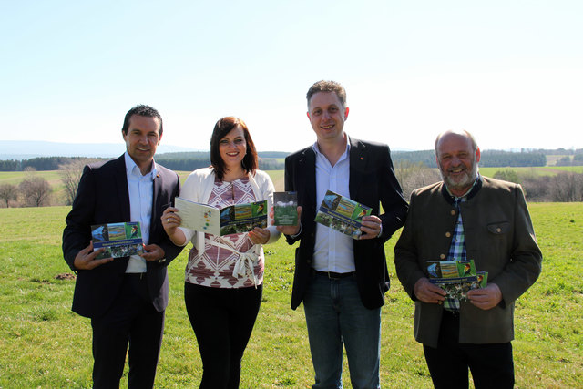 Präsentierten die neue Broschüre: Harald Horvath (Geschäftsführung Regionalmanagement Burgenland), LR Astrid Eisenkopf; LRAlexander Petschnig und Rudolf Steiner (Obmann Naturpark Landseer Berge) | Foto: LMS