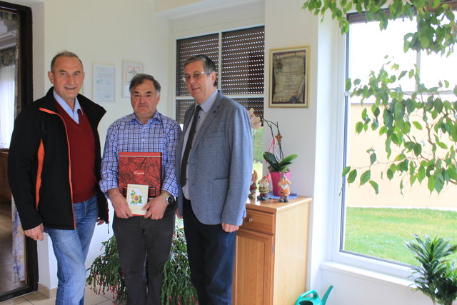 Franz Kremser mit Jubilar Sepp Puff und Manfred Haider. | Foto: KK