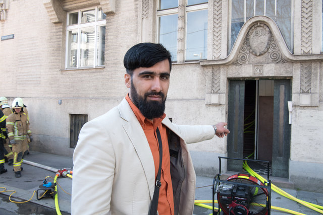 Der 30-jährige Husseinali Amini warnte die Bewohner vor dem Brand.
Foto: FOTOKERSCHI.AT/KERSCHBAUMMAYR