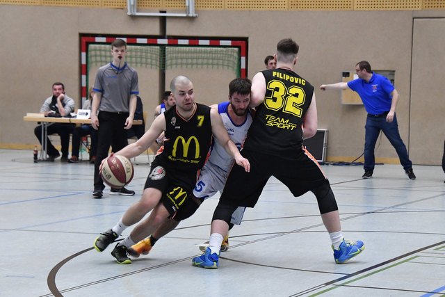 Filipovic blockt, Kovacevic kratzt die Kurve | Foto: Peter Kainrath