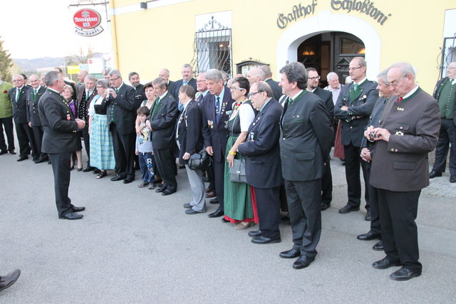 Großer Festakt auf dem Schloßtoni-Vorplatz