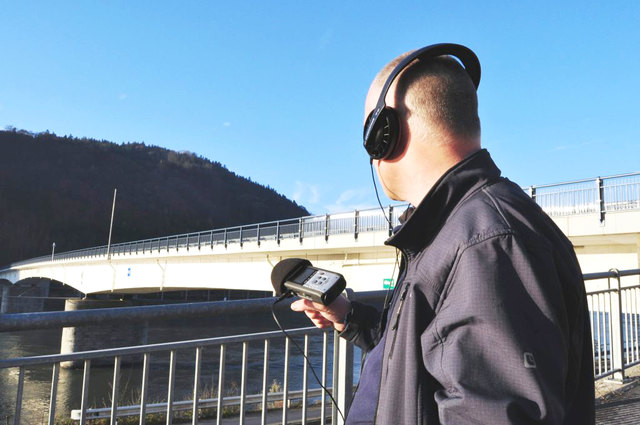 Roland Wegerer bei Aufnahmen zur "Audiolandschaft Strudengau"