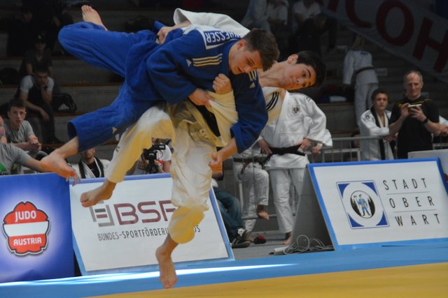 Spektakuläre Kämpfe bekamen die Zuschauer geboten.