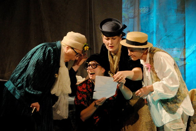 Szenenfoto von »Il trittico« im Theater LEO | Foto: Christa Fuchs