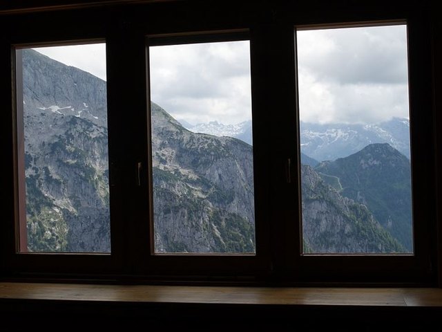 Ausblick aus der "Scharnitzstube" | Foto: zVg