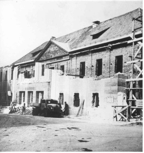 Rückversetzung der Fassade im Zuge der Neugestaltung der Spittaler Osteinfahrt im Jahr 1952/53. | Foto: KK/Stadtarchiv Spittal
