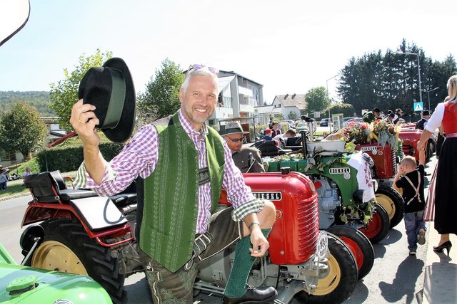 Harry Winkler ist Präsident des Oldtimer Traktor Clubs Stattegg, der Brauchtumspflege aber auch soziale Projekte zum Ziel hat.