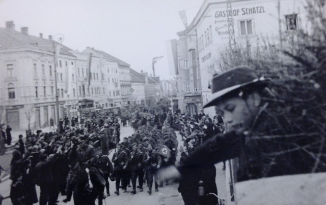 Bisher unveröffentlichte Bilder vom Einmarsch deutscher Truppen in Grieskirchen. März 1938 | Foto: Oberösterreichisches Landesarchiv