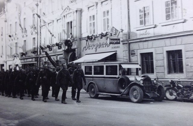 Bisher unveröffentlichte Bilder vom Einmarsch deutscher Truppen in Grieskirchen. März 1938 | Foto: Oberösterreichisches Landesarchiv