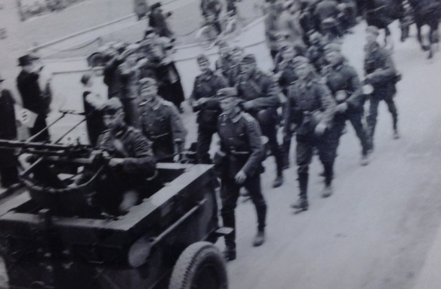 Bisher unveröffentlichte Bilder vom Einmarsch deutscher Truppen in Grieskirchen. März 1938 | Foto: Oberösterreichisches Landesarchiv