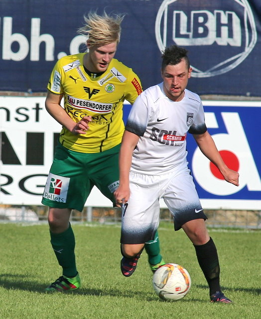 Der TSV Frankenburg besiegte in der 16. Runde der Bezirksliga Süd das Tabellenschlusslicht UVB Juniors mit 3:1. | Foto: Helmut Klein