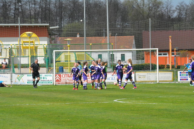 Die Kärntnerinnen feierten schon vor der Pause vier Treffer.