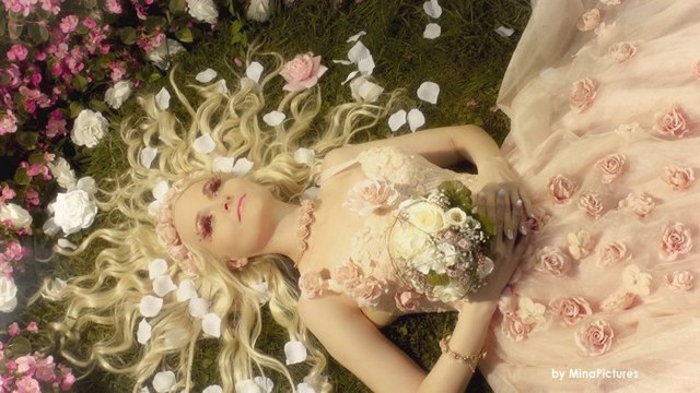 Zauberhaftes aus Oper und Operette - mit der Sopranistin Manuela Dumfart | Foto: (c) MinaPictures