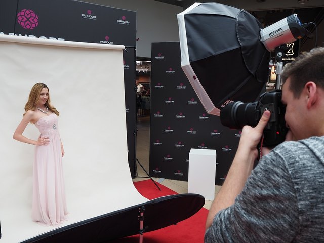 Saskia Hofinger beim Shooting | Foto: Miss Burgenland Corp.
