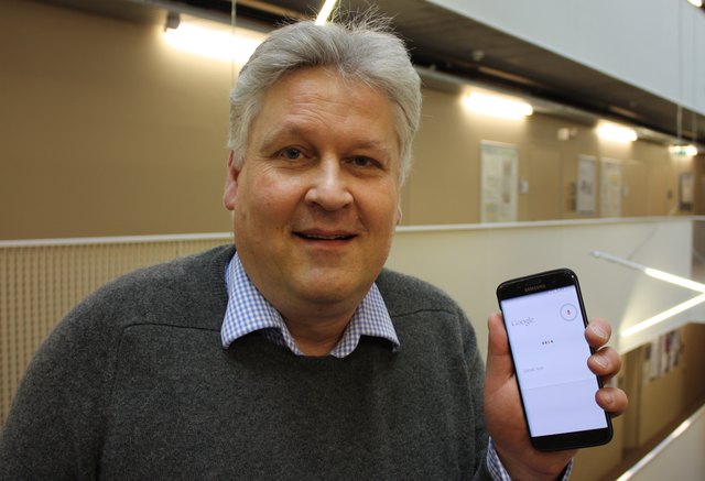 Sepp Hochreiter ist weltweiter Spezialist für künstliche Intelligenz. Seine Errungenschaften befinden sich in jedem Smartphone.