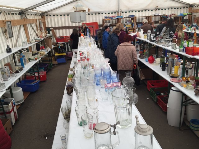 Oster-Flohmarkt im Tierheim Bruck. | Foto: Nim