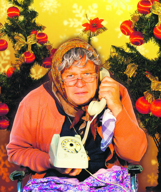 Die „Ermi Oma“ macht ihrem Ärger in Spielberg Luft. | Foto: www.ermi-oma.at