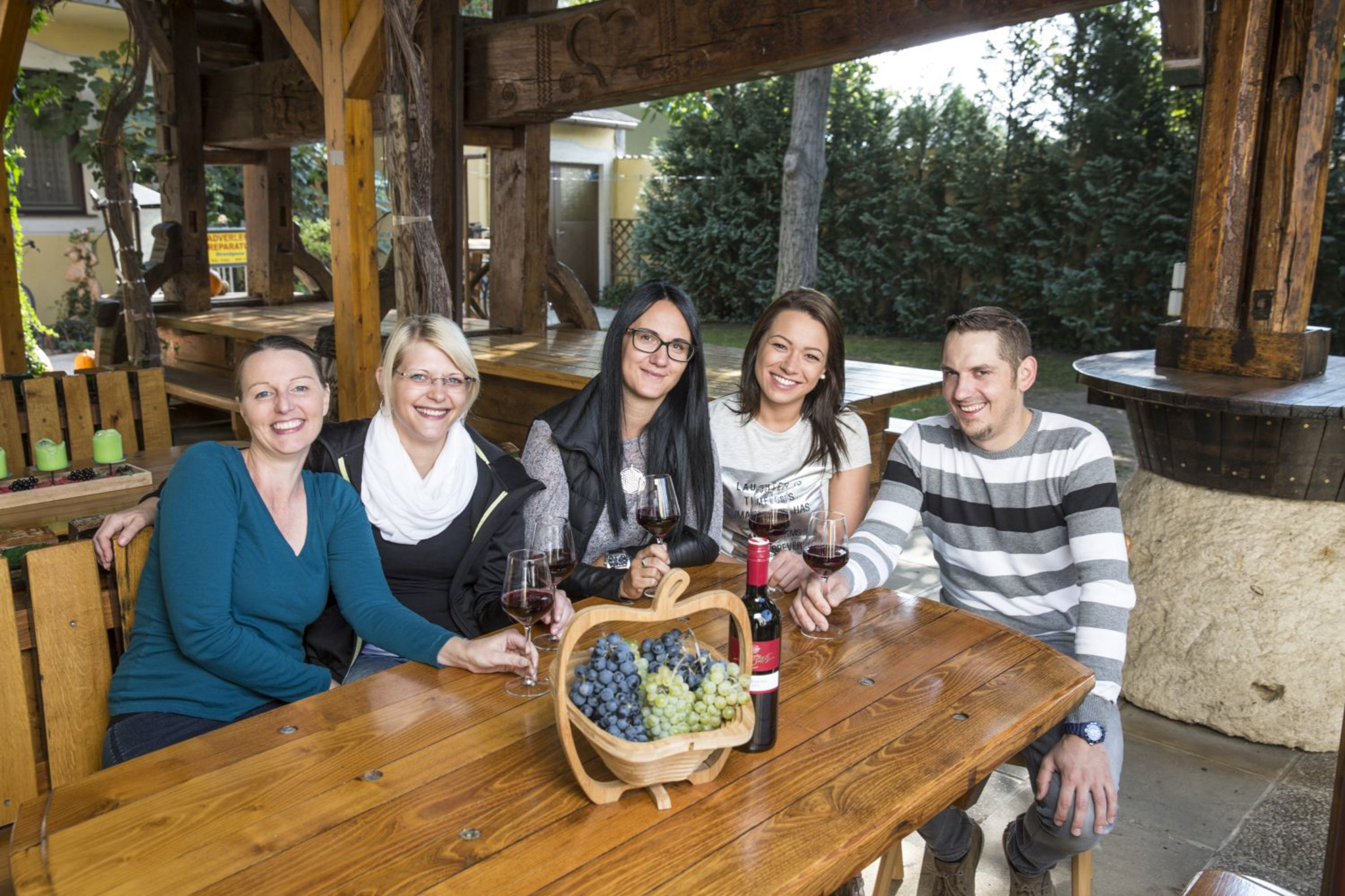 Er sucht sie markt podersdorf am see. Pregarten frau treffen. Singlespeed fahrrad in weitra. Frau treffen in haus. Wo mnner kennenlernen in aschach an der Sie sucht ihn sex mit asiatin - Tirol er sucht sie markt