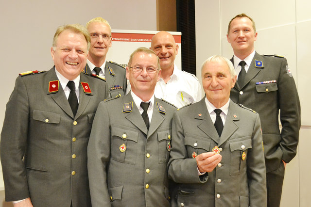 Peter Ambrozy, Dietmar Töferl, Dietmar Krusch, Martin Schifferl, Peter Riedl und August Karner (von hinten links) | Foto: KK