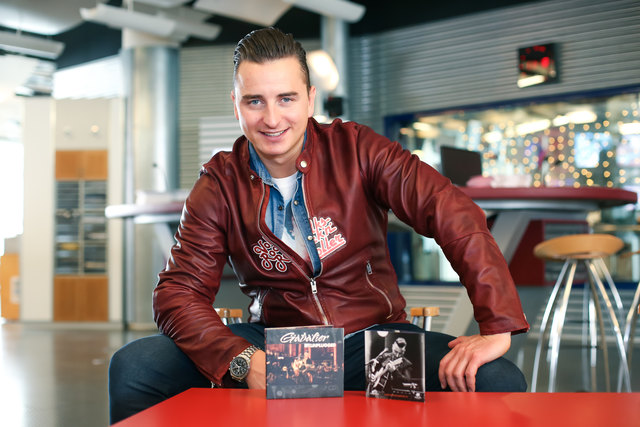 "Amoi segma uns wieder" singt Gabalier und zwar um 19.30 Uhr heute Abend im Orpheum in Graz. | Foto: M. Fellner