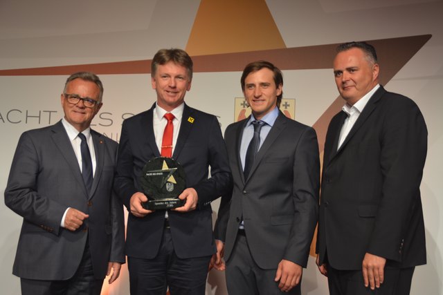 Sportler des Jahres: LH Hans Niessl, Klaus Wiesberger (in Vertretung von Bernd), Matthias Mayer und BM Hans Peter Doskozil