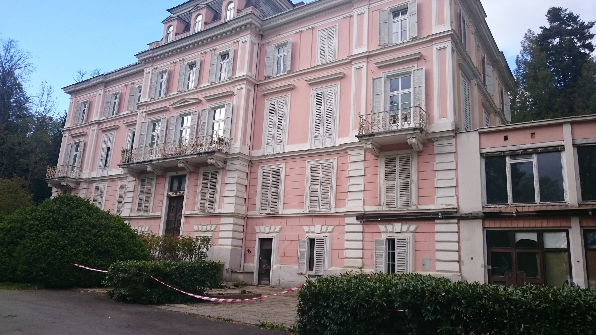 Villa Max im Dornröschenschlaf Südoststeiermark