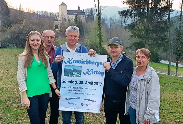 Pfarrgeimeinderat v.l.n.r.: Julia Kaghofer, Rupert Erlach, Gottfried Kaghofer, Franz Grabner, Getrude Peinsipp