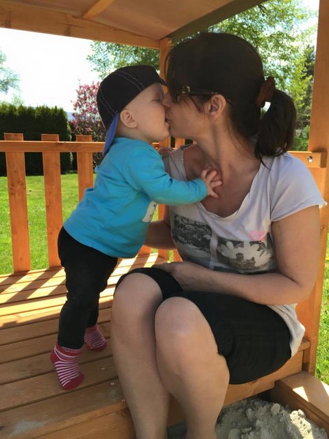Meine mama hats sowas von verdient zu gewinnen. Sie gibt jeden Tag 150% und ist einfach die Beste