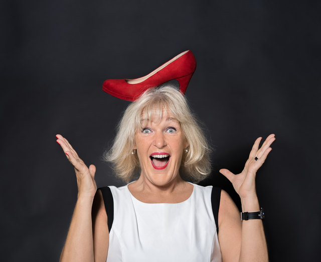 Im Maestro präsentiert Barbara Balldini ihr drittes Programm. | Foto: Pressefoto Barbara Balldini