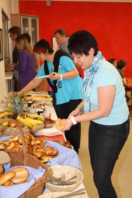 Für Morgenmuffel und Frühstücksgenießer ist am 6. Mai bei der FF Fernitz der Tisch gedeckt.