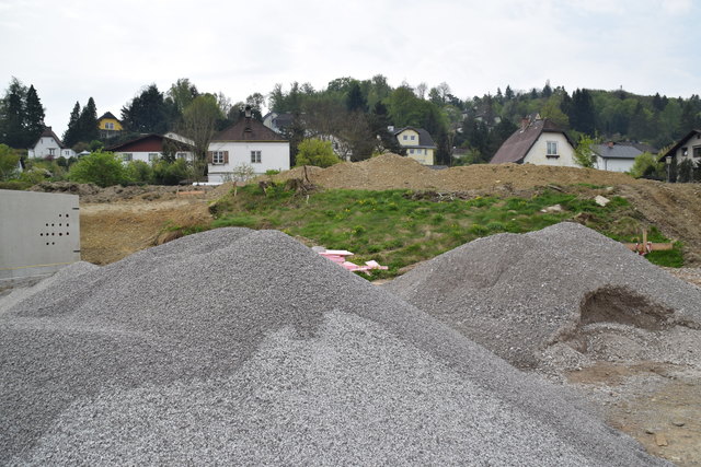 Rechterhand neben dem Technikgebäude soll, speziell für Kinder, ein Highlight entstehen: ein Wasserspiel.