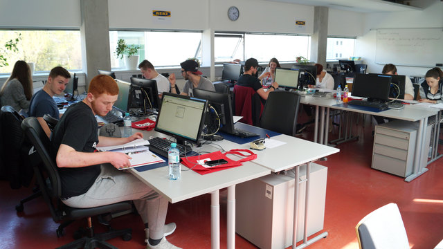 Bürosimulation für IKEA-Lehrlinge im 3. Lehrjahr durch das BFI Salzburg