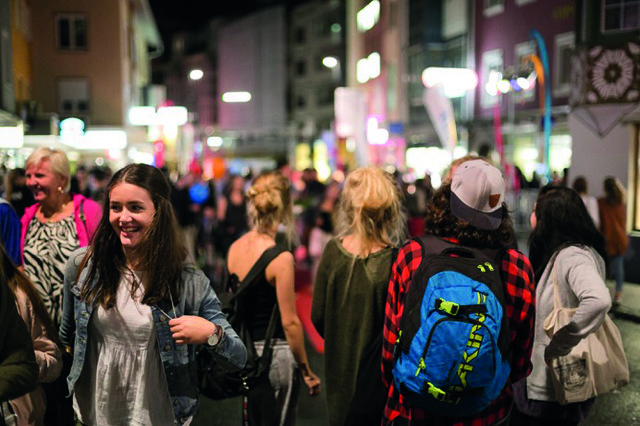 Shopping bis 22 Uhr, Musik, Kulinarik
und Geschenke. | Foto: unattimo