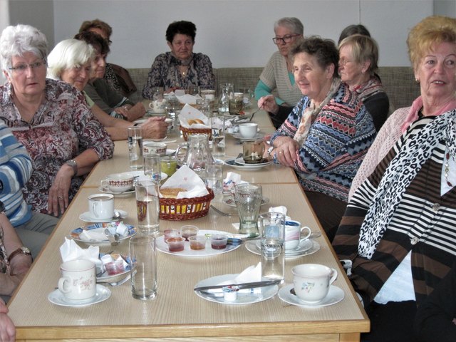 Bei der Top-Handelsgala verleiht die Wirtschaftskammer Obersterreich die Seit 25 Jahren gibt es in sterreich Frhstckstreffen fr Frauen und das erste Kirchdorf in Obersterreich - Thema auf chad-manufacturing.com