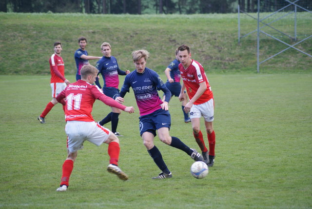 Walding spielte über weite Strecken zwar besser, verlor am Ende aber mit 0:1 und steckt mitten im Abstiegskampf.