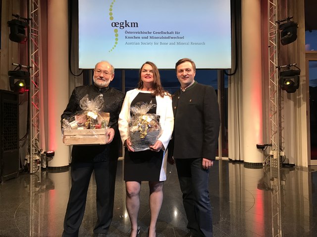 Peter Bernegger und Astrid Pammer-Fahrleitner wurden von St. Wolfgangs Bürgermeister Franz Eisl geehrt. | Foto: WTG