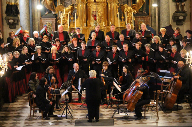 Der Chor "pro musica" lud zum Festkonzert in die Pfarrkirche Mooskirchen. | Foto: Cescutti