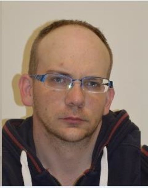 Hat dieser Mann versucht, Sie zu kontaktieren?