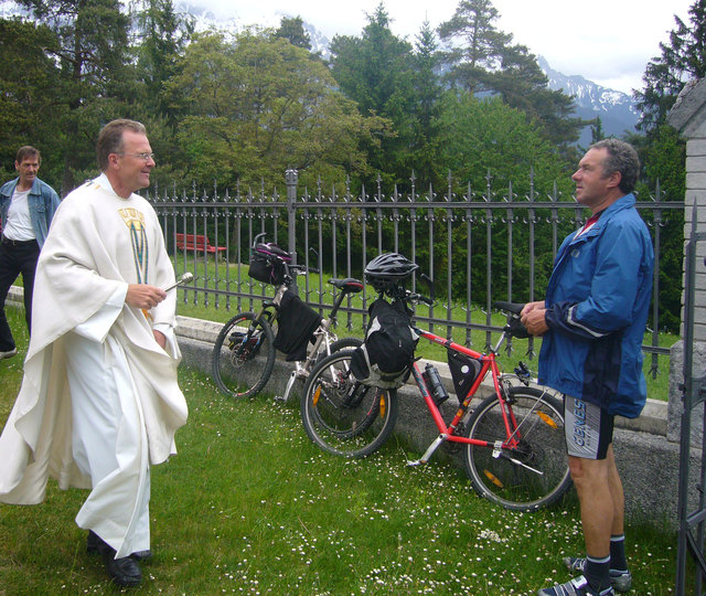 Pfarrer Georg Schödl lädt am Samstag, 13. Mai zur Radsternwallfahrt.