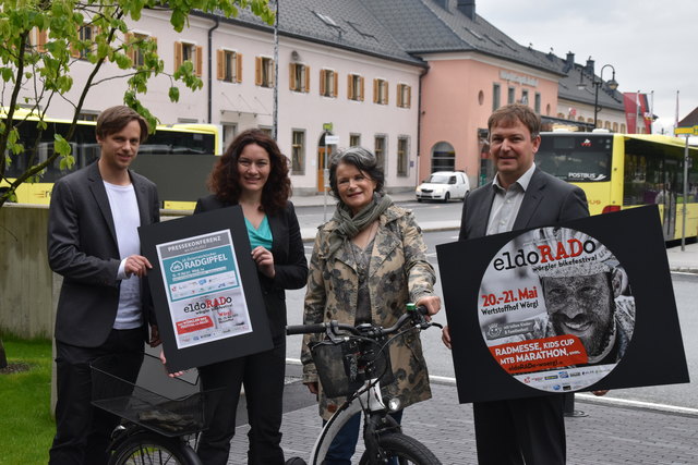 Michael Bürger, Ingrid Felipe, Hedi Wechner und Reinhard Jennewein präsentierten im Vorfeld den österreichischen Radgipfel und das eldoRADo-Bikefestival (v.l.).