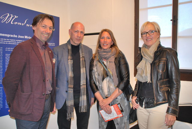 Andreas Linhart, Ulrike Kofler (2. v. re.) mit Tobias und Elisabeth Kofler