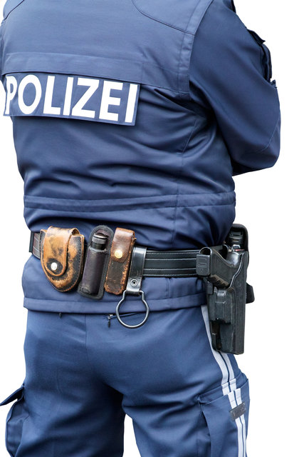 Ein Großaufgebot an Polizisten hatte alle Hände voll zu tun um die aufgebrachten Gäste zu beruhigen.